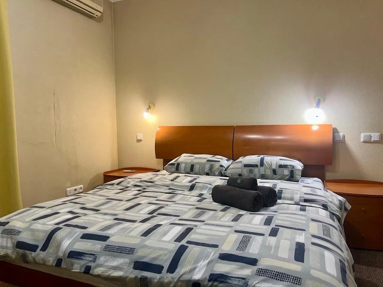 Apartment In The Center Of Kiev