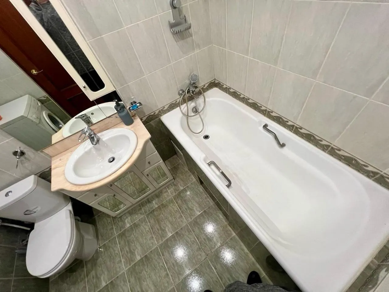 Apartment In The Center Of Kiev
